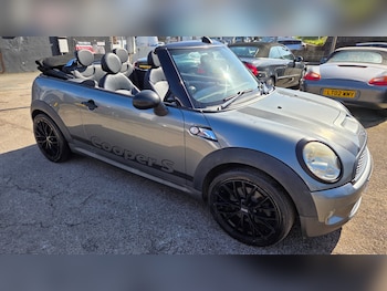 Used MINI Convertible 2009 for sale - 78457561: Photo