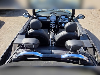 Used MINI Convertible 2009 for sale - 78457561: Photo