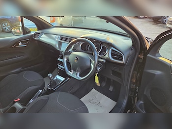 Used DS Automobiles DS 3 2016 for sale - 78459043: Photo