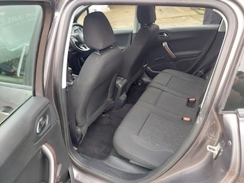 Used Peugeot 2008 2014 for sale - 78468028: Photo