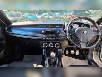 Used Alfa Romeo Giulietta 2012 for sale - 78864486: Photo