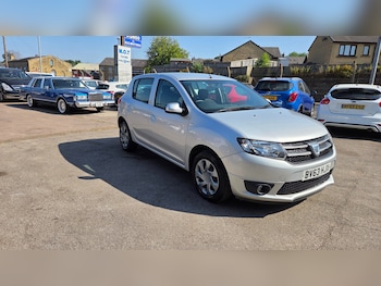 Used Dacia Sandero 2013 for sale - 79449203: Photo
