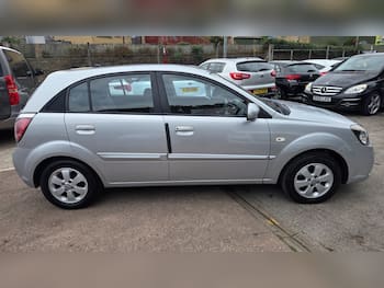 Used Kia Rio 2010 for sale - 79845042: Photo