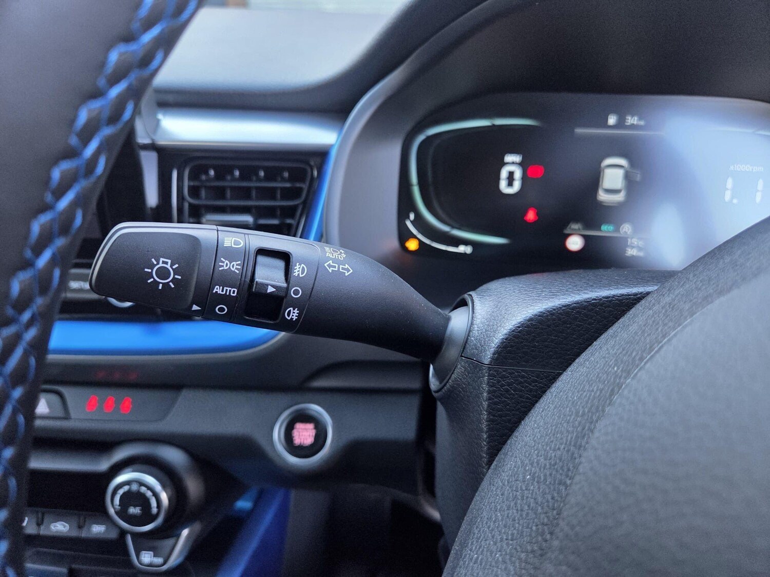 Used Kia Stonic 2025 for sale - 77722875: Photo 19