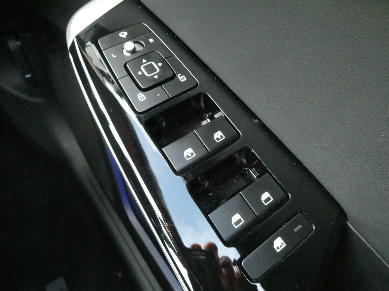 Used Kia EV6 2024 for sale - 78157671: Photo 21