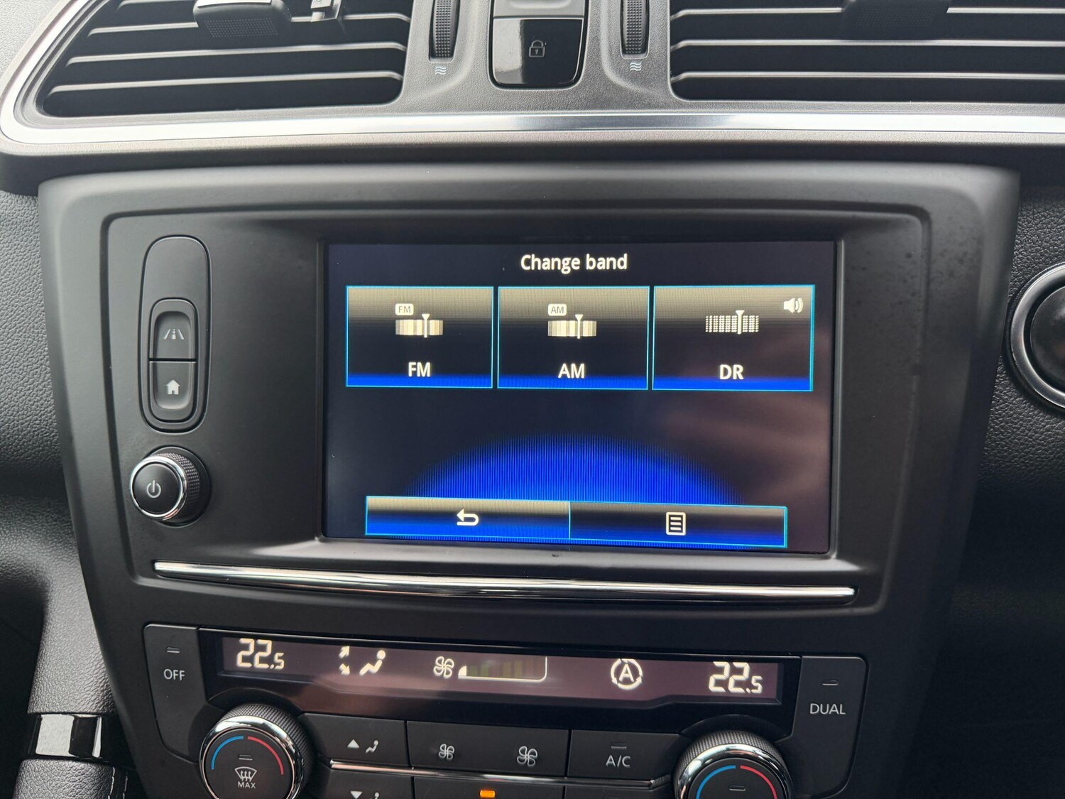 Used Renault Kadjar 2017 for sale - 77496374: Photo 29