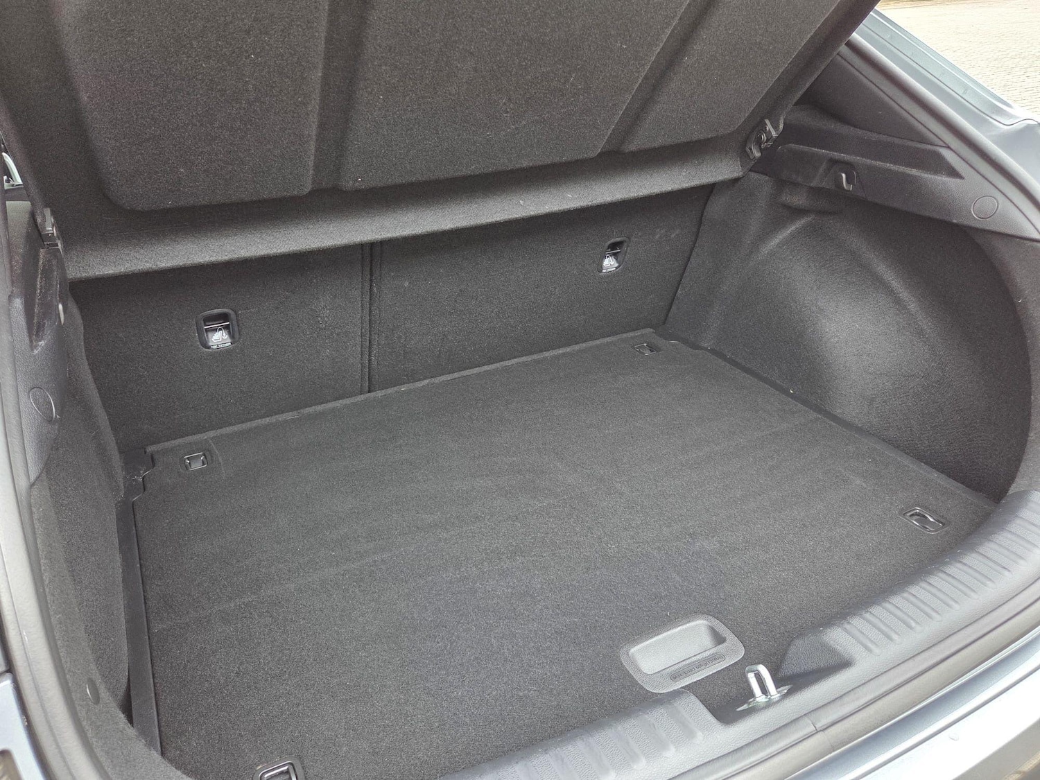 Used Kia XCeed 2023 for sale - 78170638: Photo 11