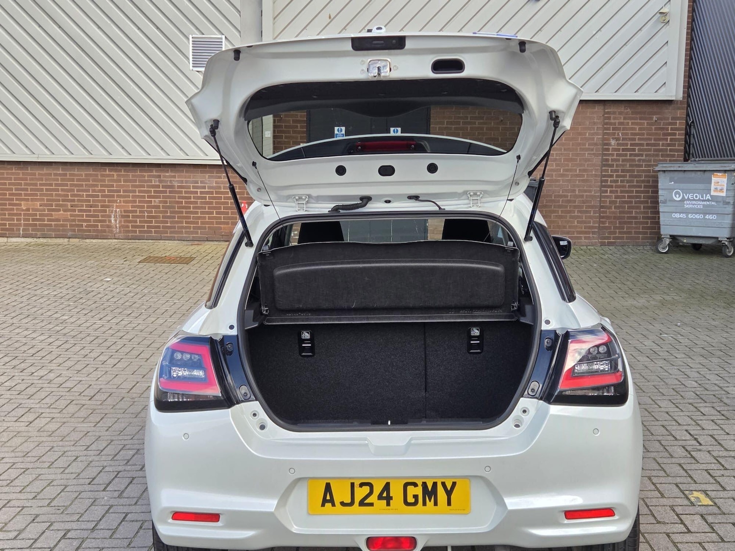 Used Suzuki Swift 2024 for sale - 78170121: Photo 11