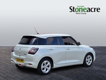Used Suzuki Swift 2024 for sale - 78170121: Photo