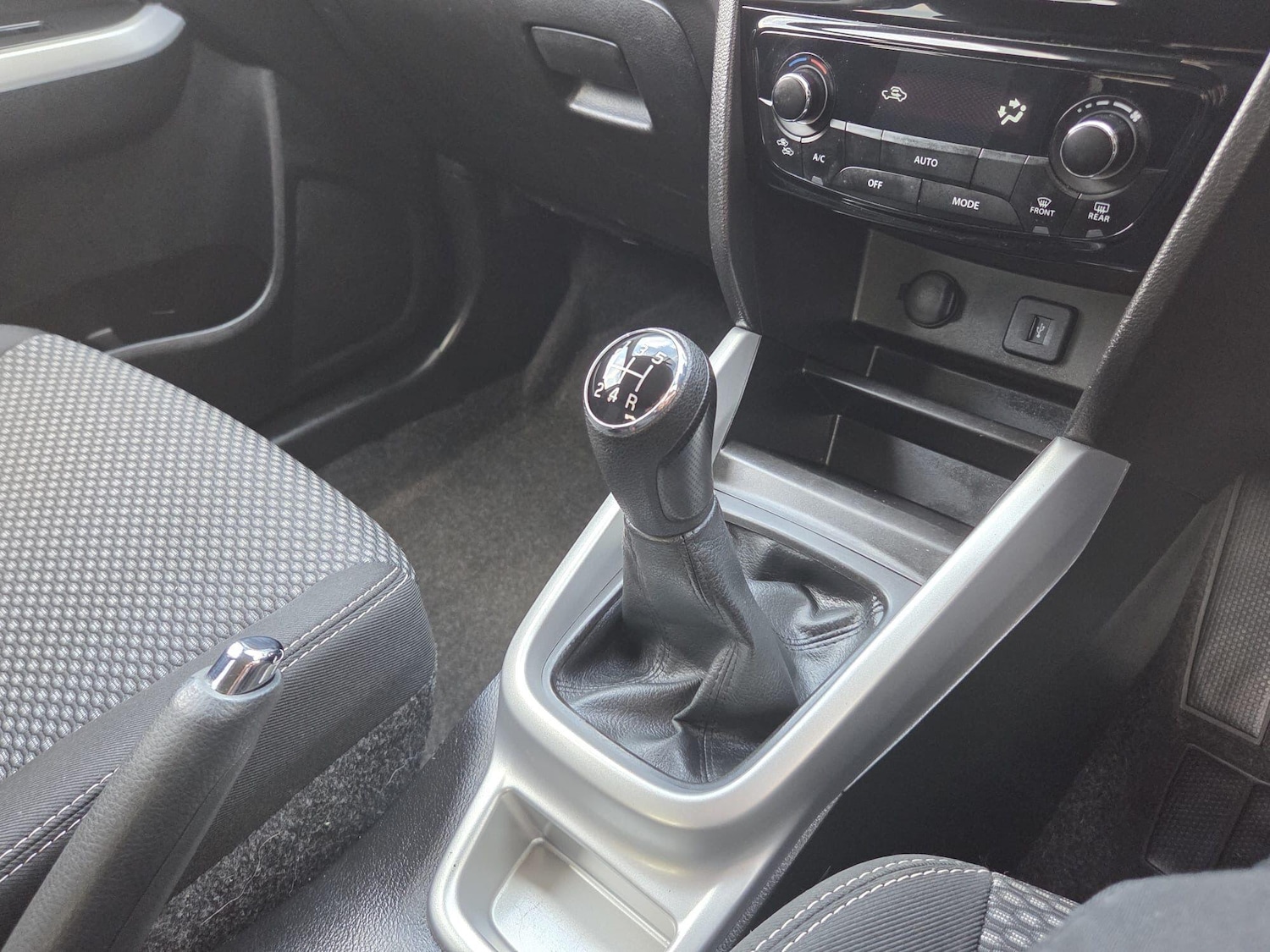 Used Suzuki Vitara 2017 for sale - 77710426: Photo 21