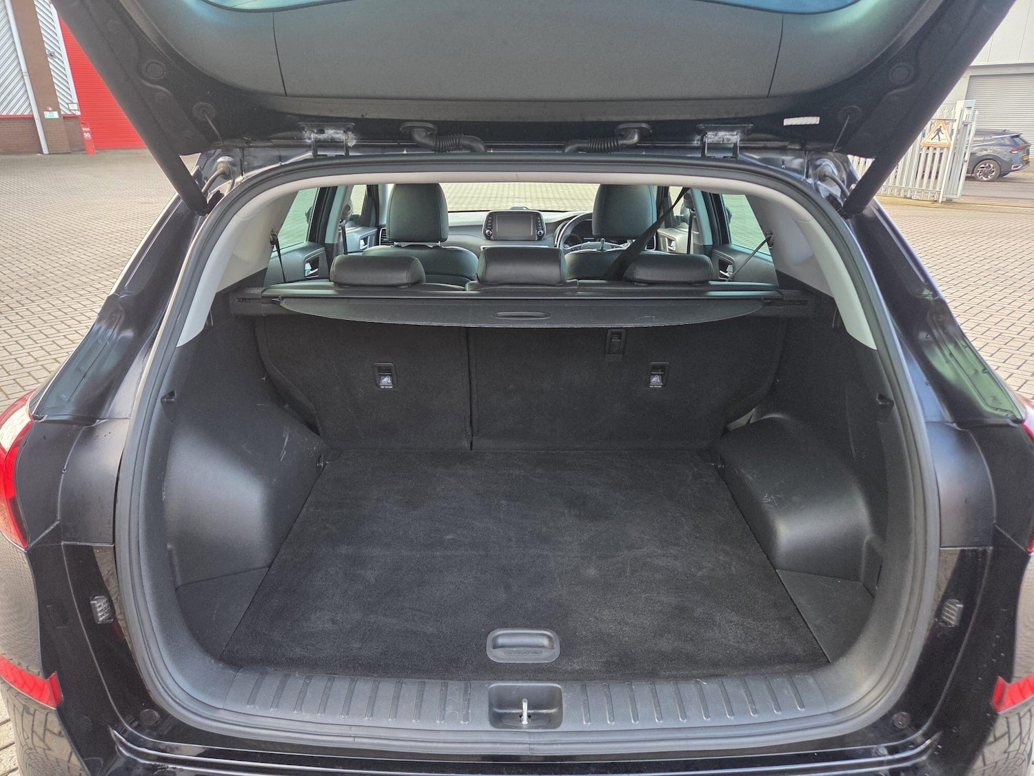 Used Hyundai TUCSON 2019 for sale - 76714437: Photo 10