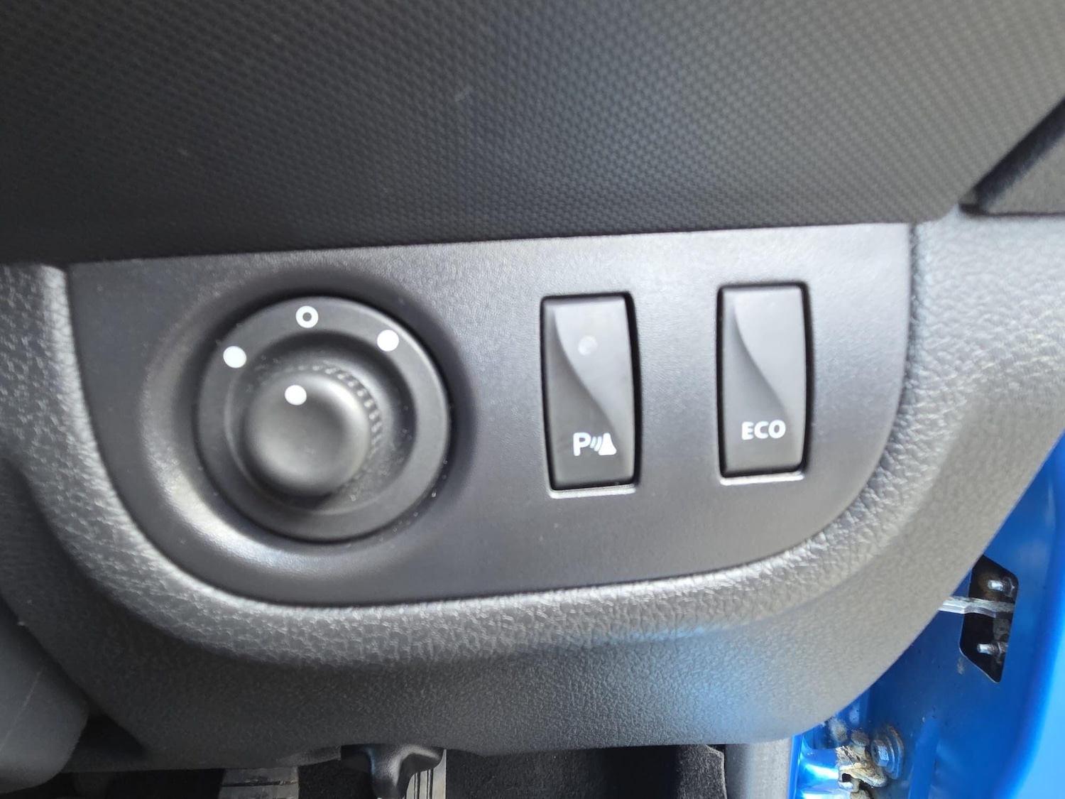 Used Dacia Sandero Stepway 2017 for sale - 77940476: Photo 18