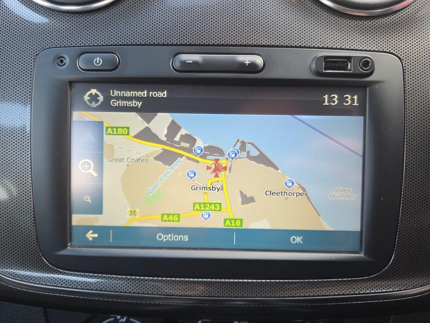 Used Dacia Sandero Stepway 2017 for sale - 77940476: Photo 31