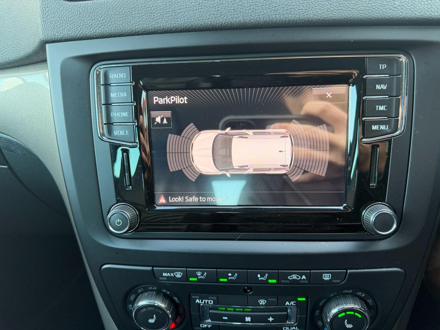 Used Skoda Yeti 2017 for sale - 77395939: Photo 30