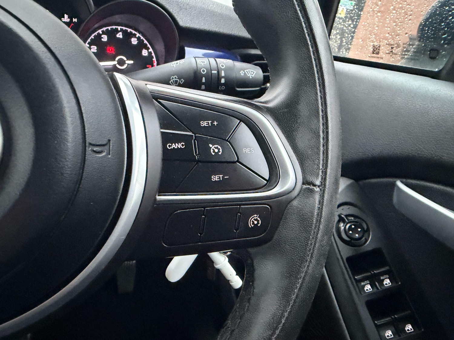 Used Fiat 500X 2018 for sale - 77238294: Photo 15