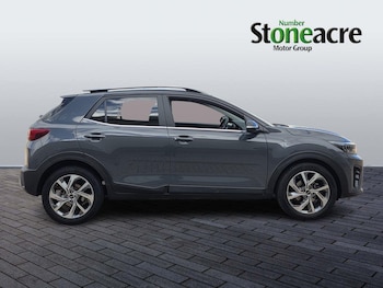 Used Kia Stonic 2023 for sale - 78741171: Photo