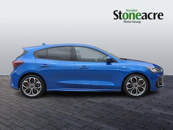 Used Ford Focus 2022 for sale - 78548798: Photo