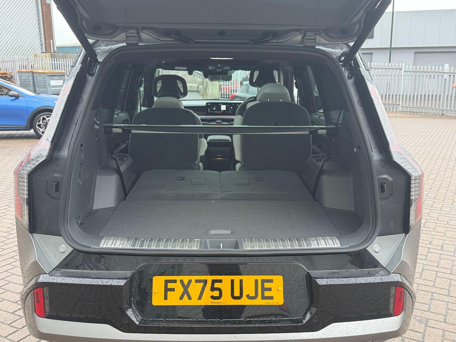 Used Kia EV9 2025 for sale - 76832454: Photo 12