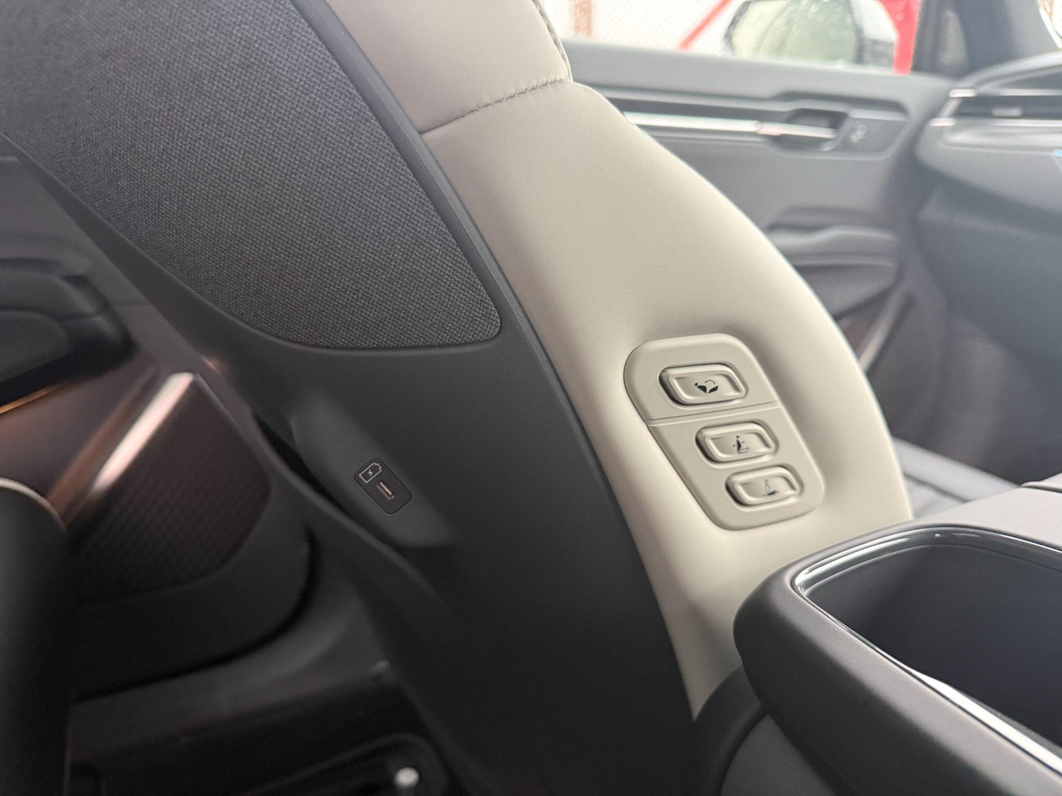 Used Kia EV9 2025 for sale - 76832454: Photo 25