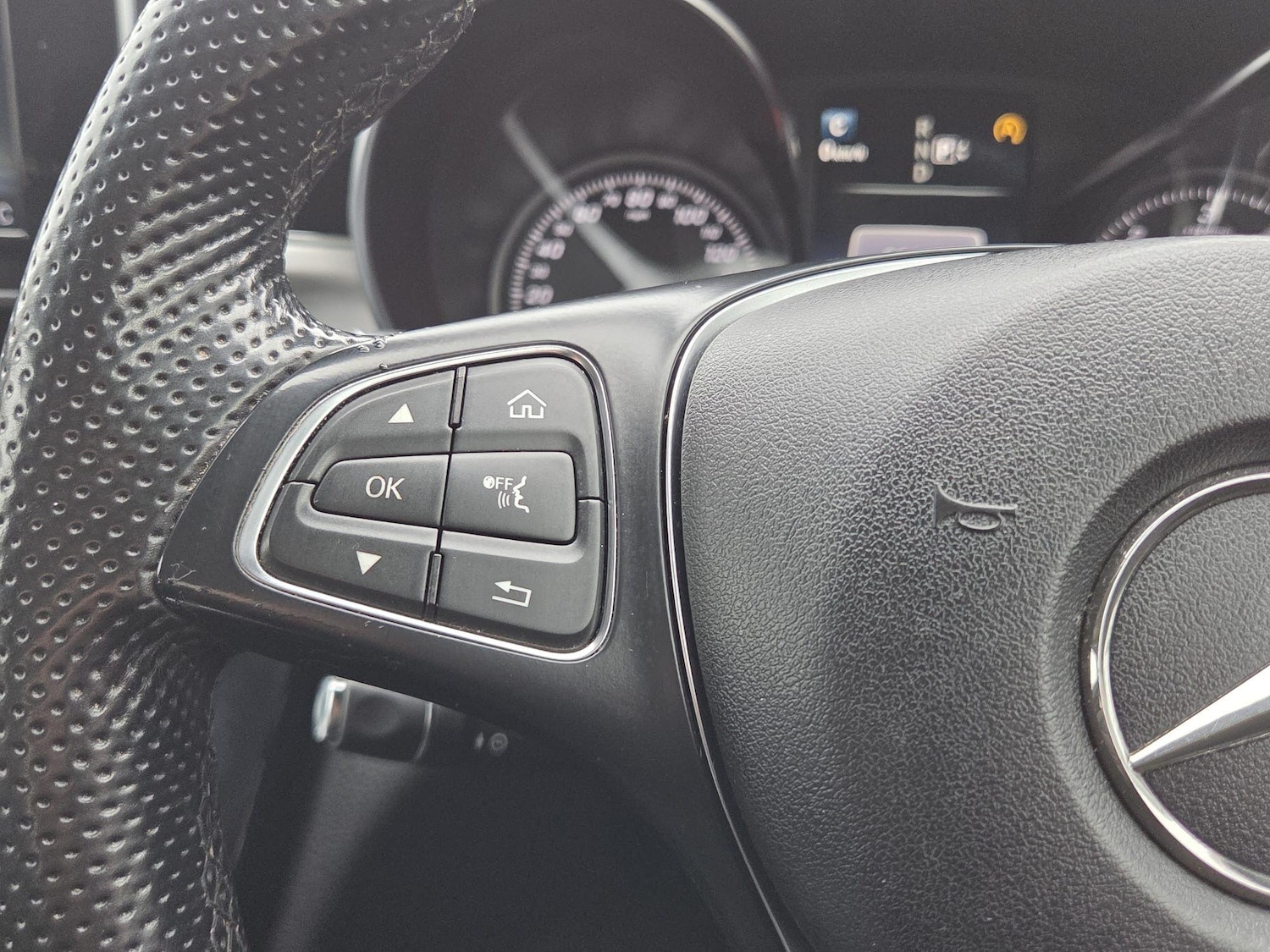 Used Mercedes-Benz C Class for sale - 77809201: Photo 21