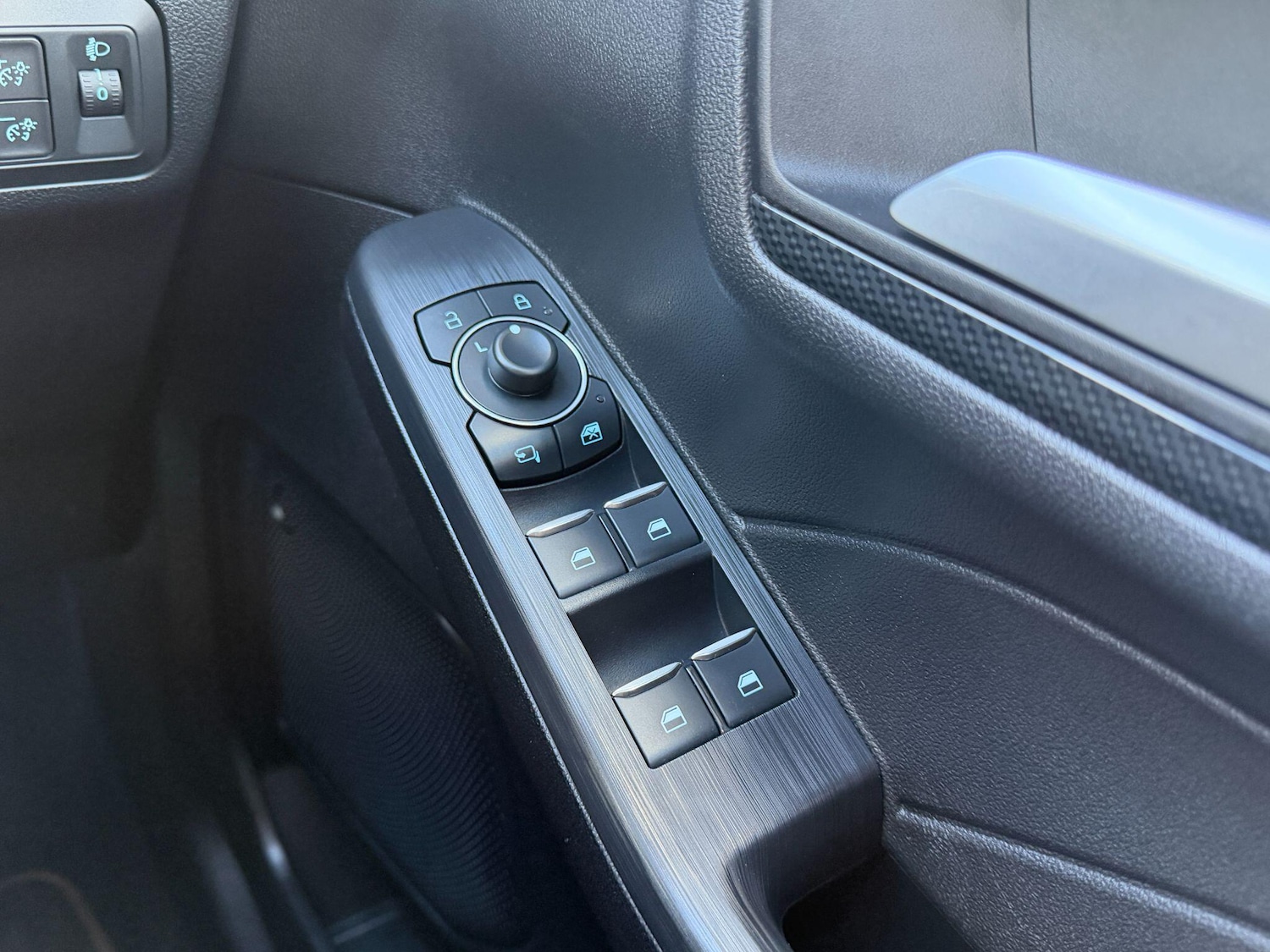 Used Ford Kuga 2023 for sale - 77304940: Photo 16