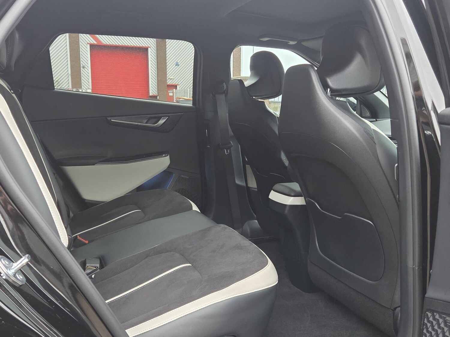 Used Kia EV6 2024 for sale - 77970659: Photo 16