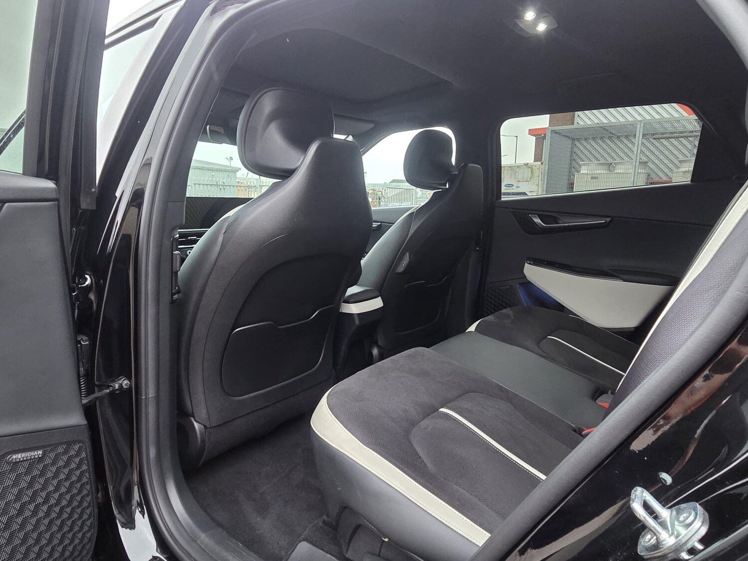 Used Kia EV6 2024 for sale - 77970659: Photo 17