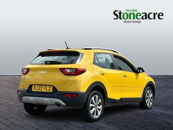 Used Kia Stonic 2022 for sale - 75914949: Photo