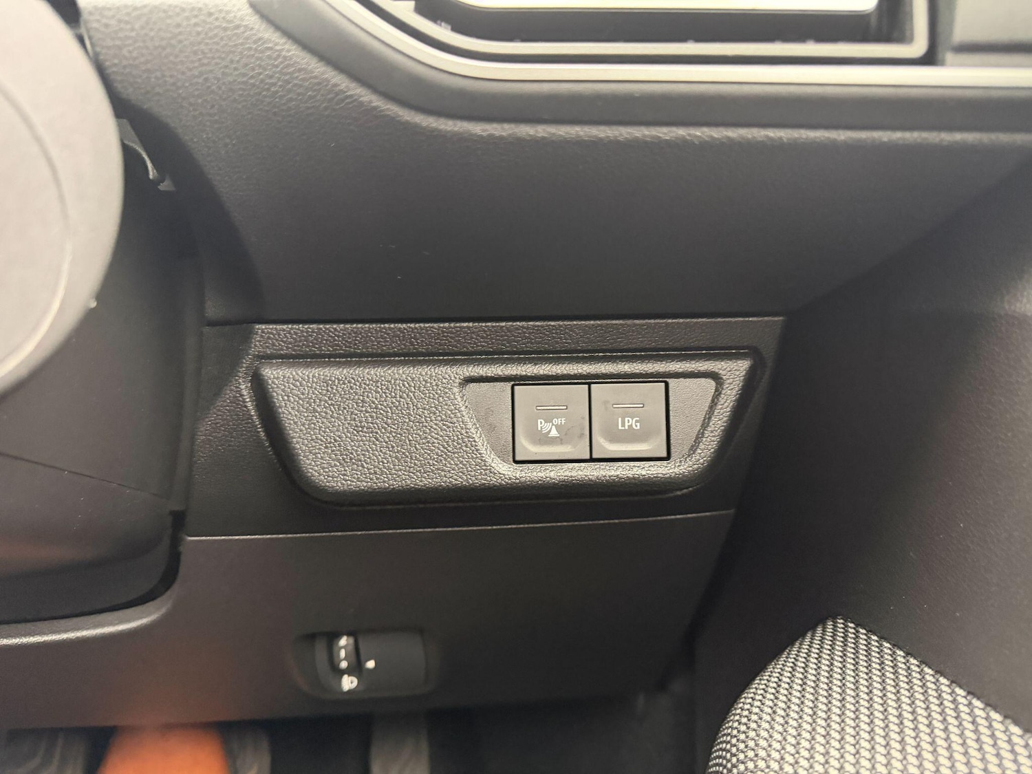 Used Dacia Sandero 2023 for sale - 77657774: Photo 14