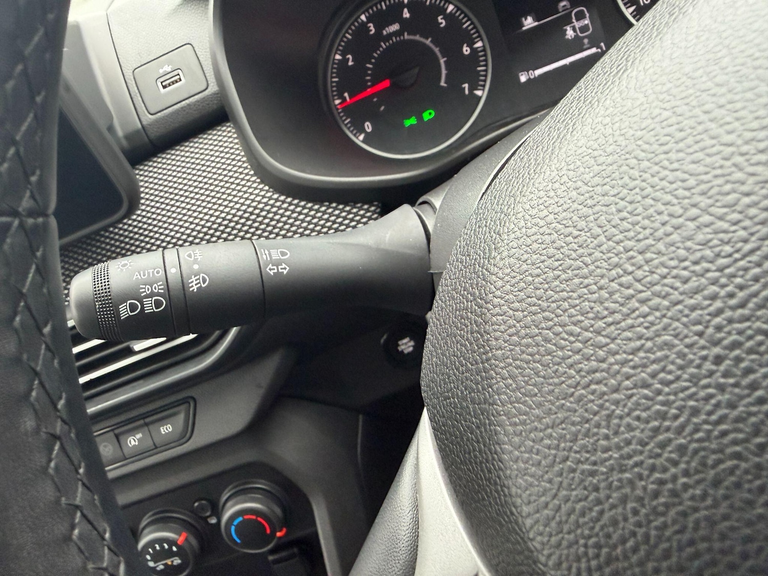 Used Dacia Sandero 2023 for sale - 77657774: Photo 19