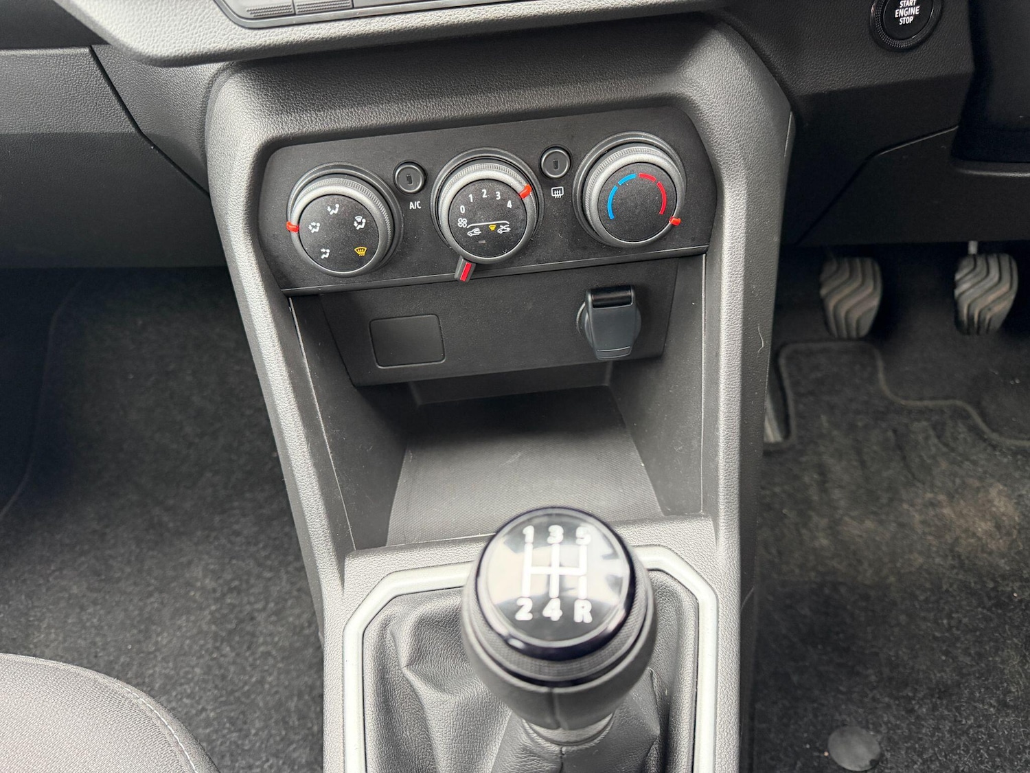 Used Dacia Sandero 2023 for sale - 77657774: Photo 22