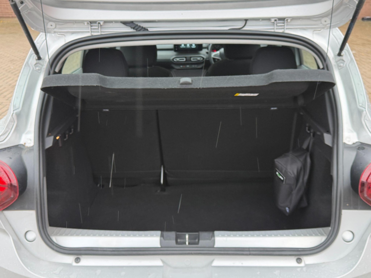 Used Dacia Sandero 2023 for sale - 77657774: Photo 9