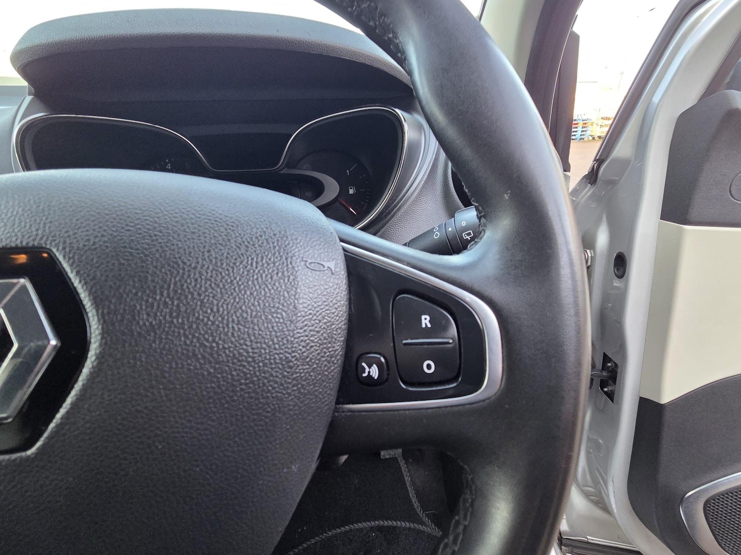 Used Renault Captur 2019 for sale - 77709569: Photo 18