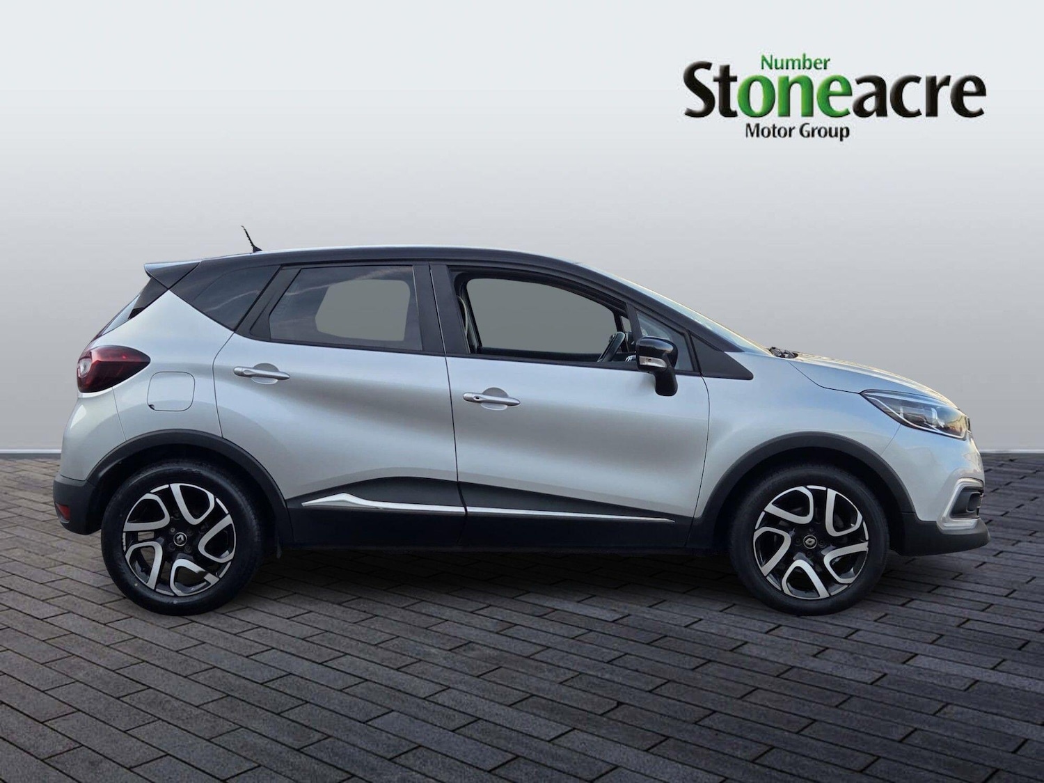 Used Renault Captur 2019 for sale - 77709569: Photo 2