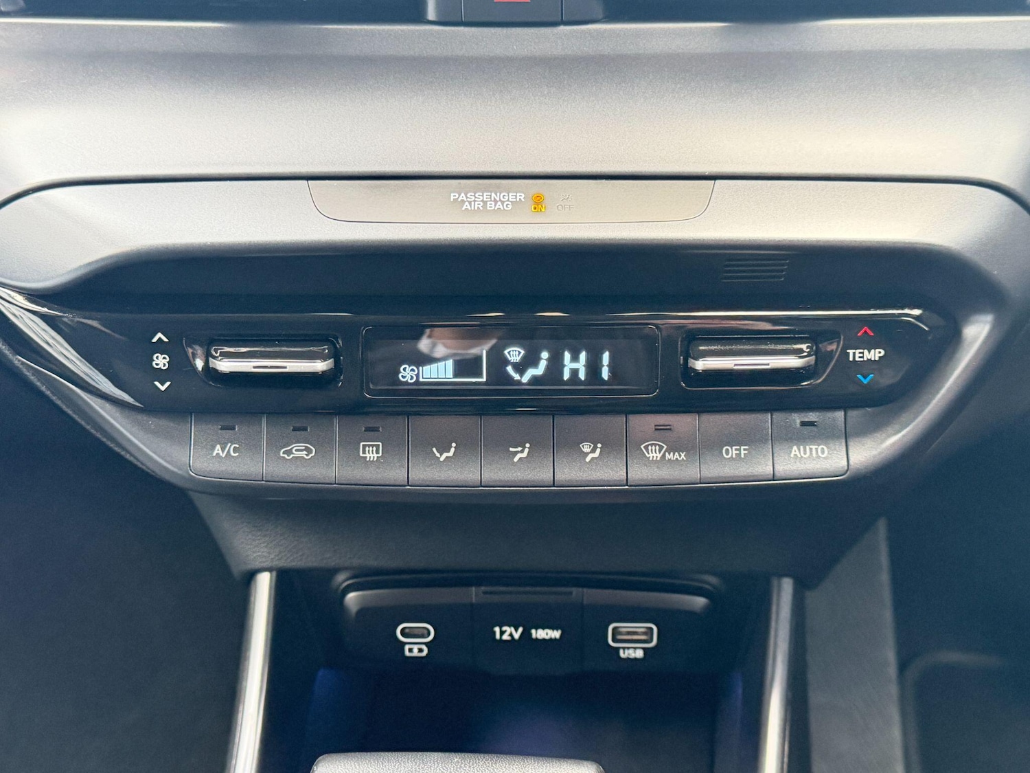 Used Hyundai BAYON for sale - 77658806: Photo 24