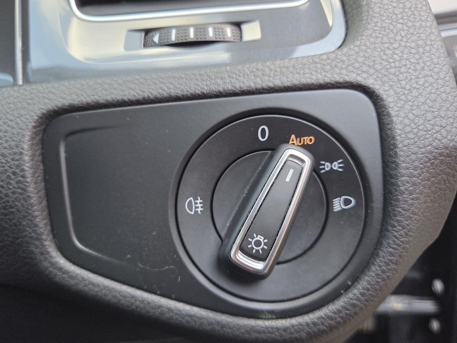 Used Volkswagen Golf for sale - 77704967: Photo 16