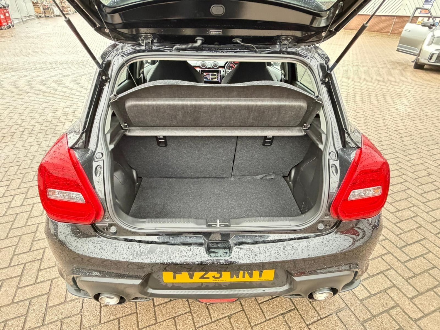 Used Suzuki Swift 2023 for sale - 76771890: Photo 9