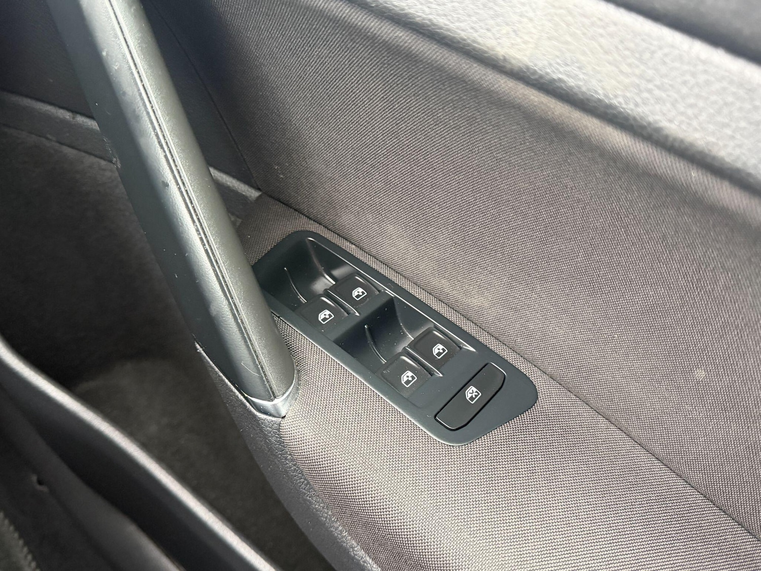 Used Volkswagen Golf 2017 for sale - 77230058: Photo 14