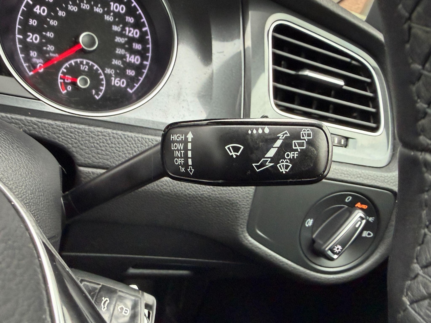 Used Volkswagen Golf 2017 for sale - 77230058: Photo 18