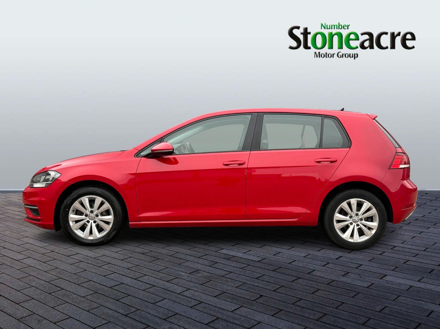 Used Volkswagen Golf 2017 for sale - 77230058: Photo 6