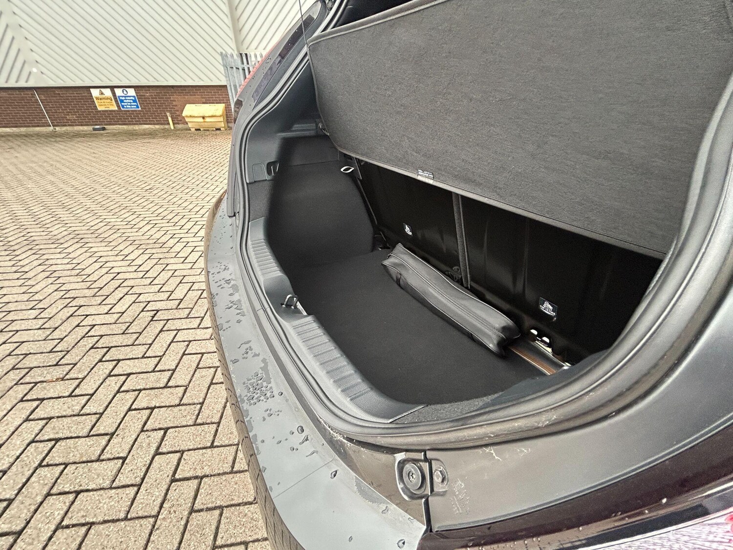 Used Toyota Aygo X 2023 for sale - 76688802: Photo 28