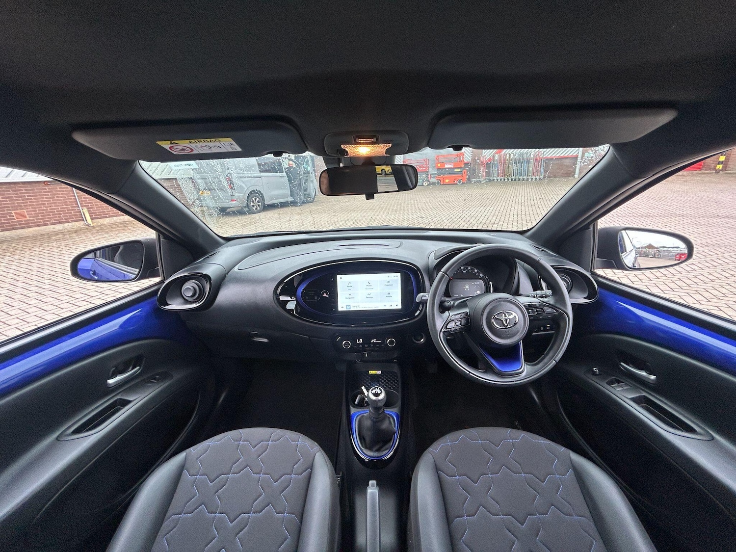 Used Toyota Aygo X 2023 for sale - 76688802: Photo 32