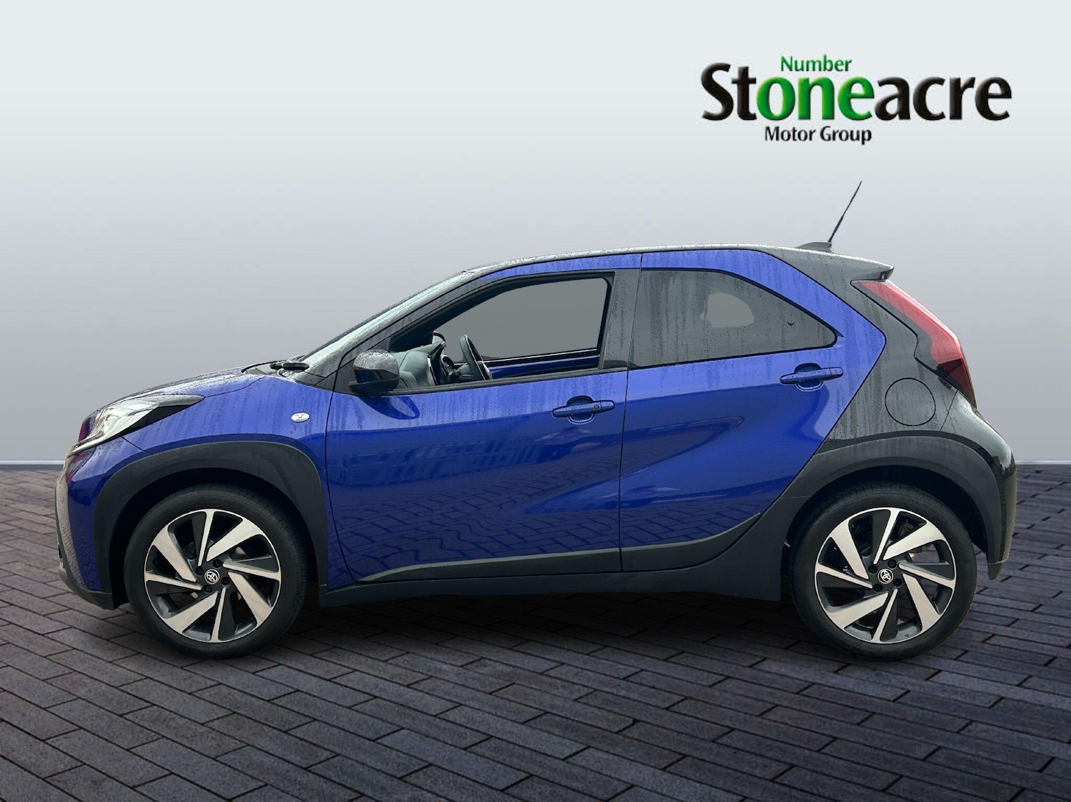 Used Toyota Aygo X 2023 for sale - 76688802: Photo 6