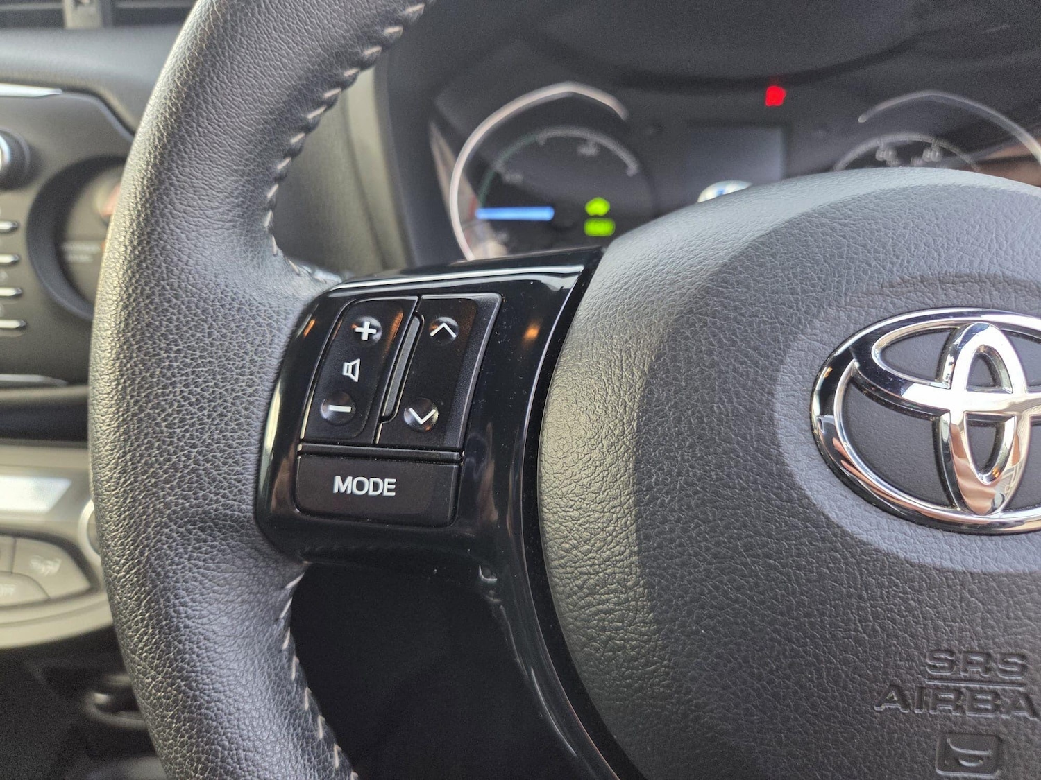 Used Toyota Yaris 2020 for sale - 76715311: Photo 19