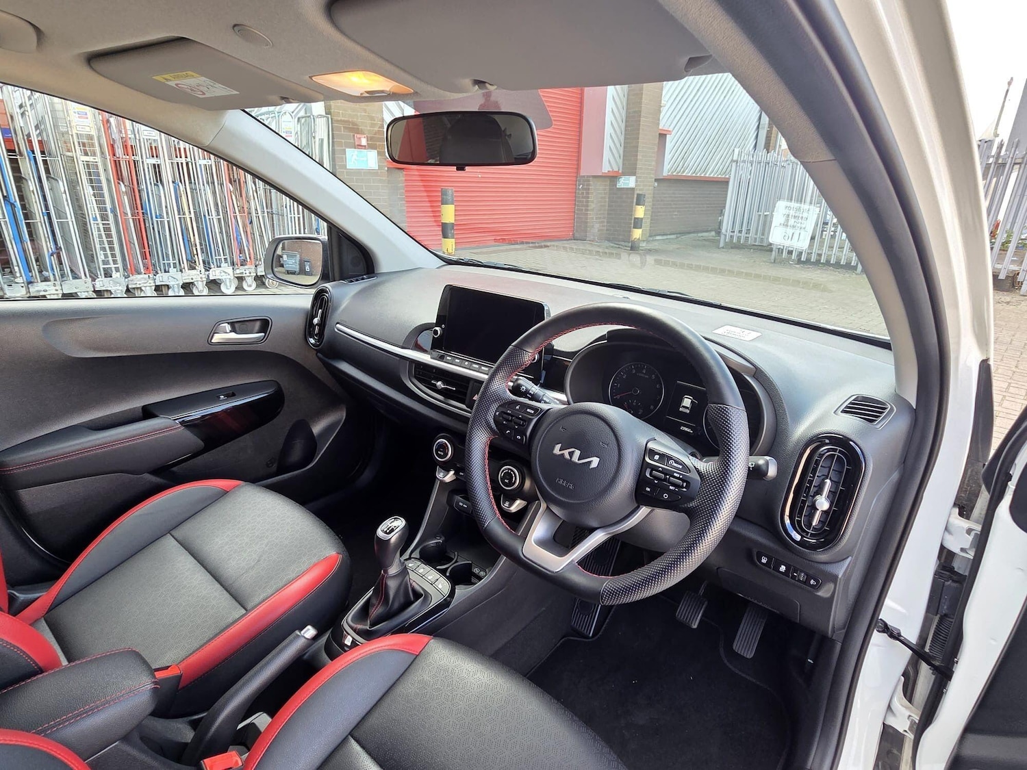 Used Kia Picanto 2023 for sale - 78171565: Photo 16