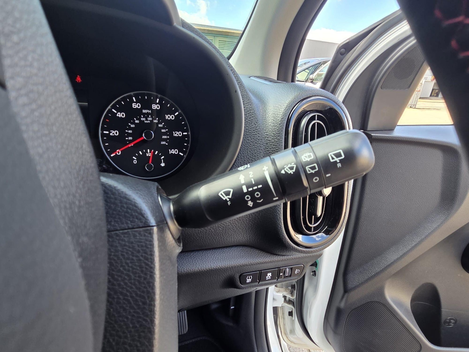 Used Kia Picanto 2023 for sale - 78171565: Photo 23