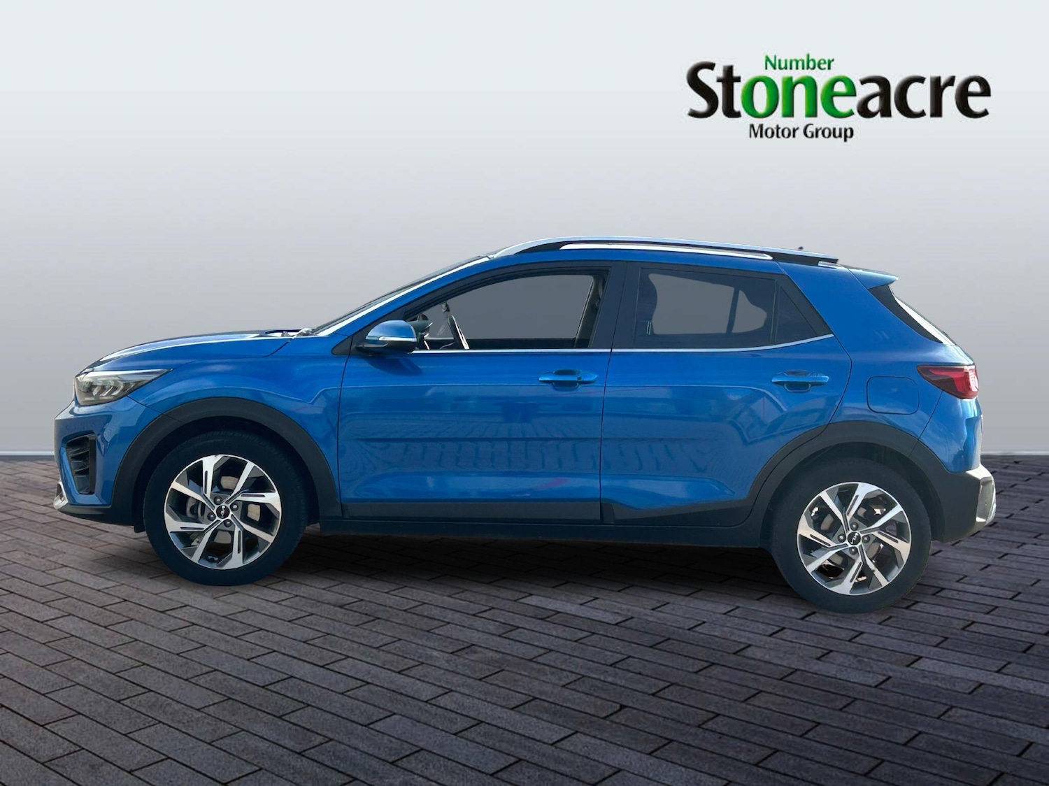 Used Kia Stonic 2023 for sale - 76377917: Photo 6