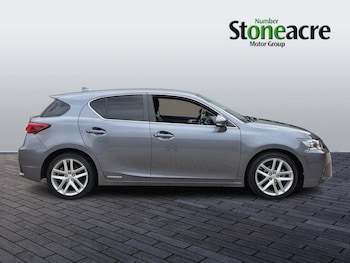 Used Lexus CT 2018 for sale - 79076174: Photo