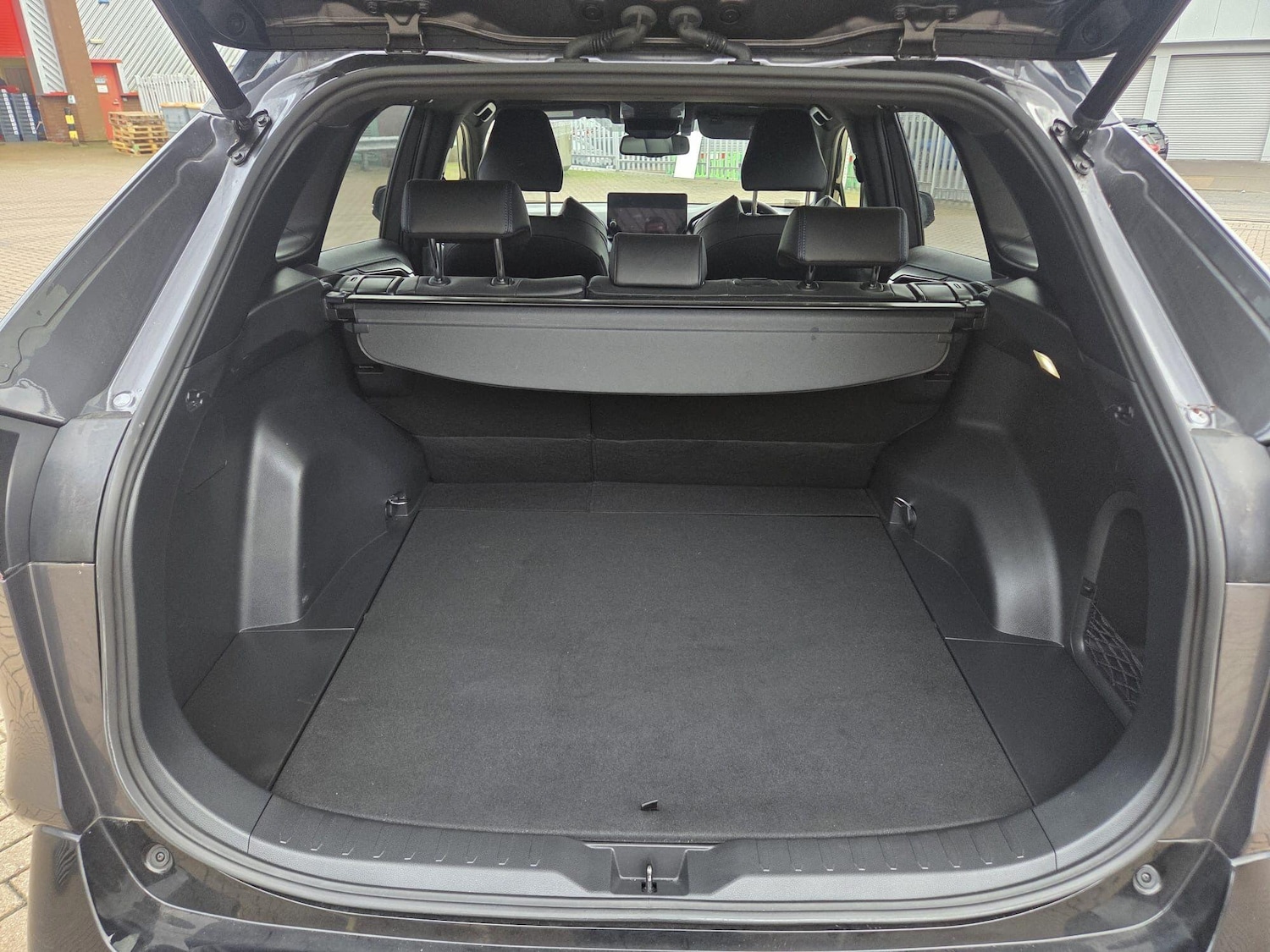 Used Toyota RAV4 2023 for sale - 76743098: Photo 10