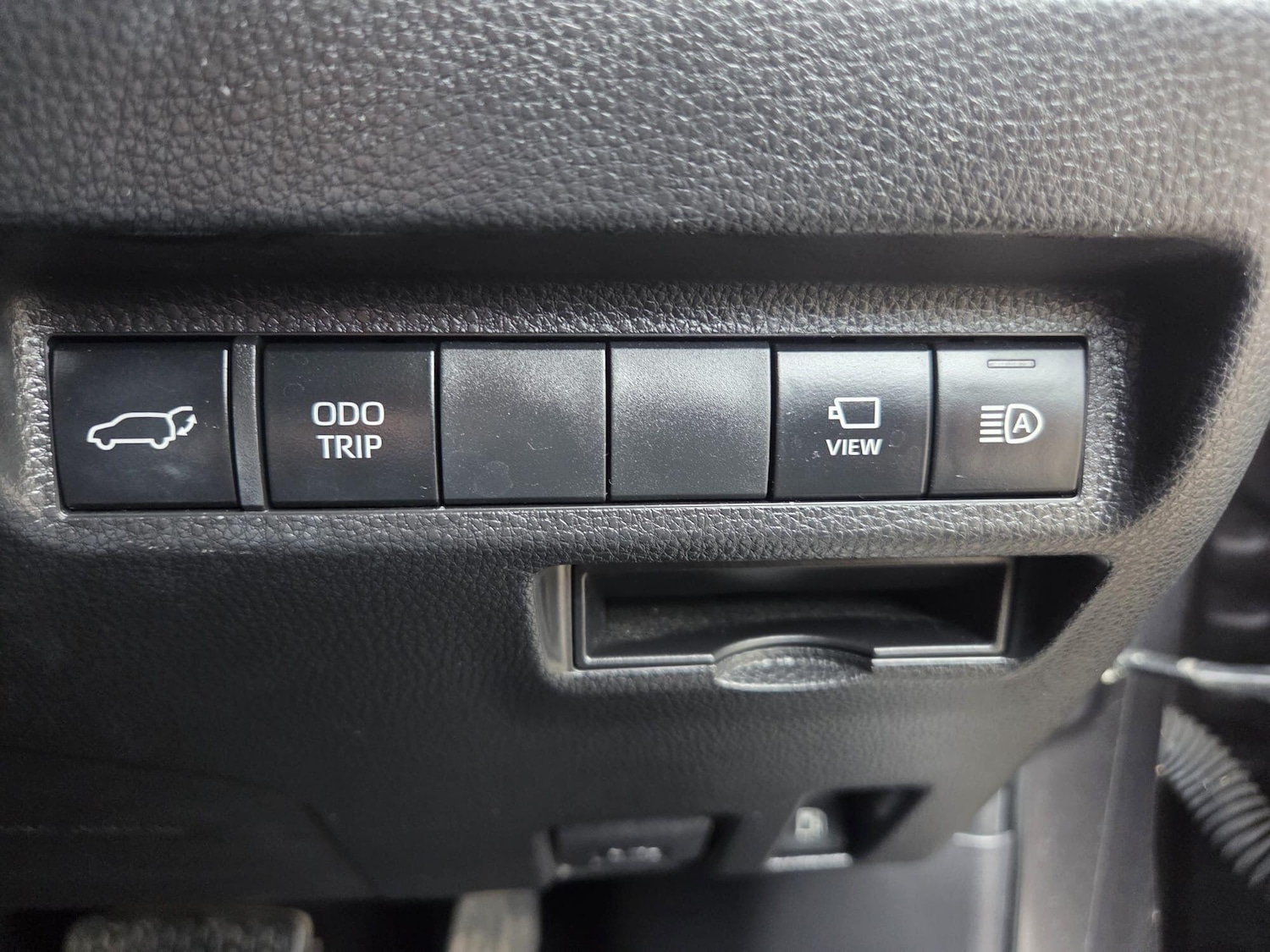 Used Toyota RAV4 2023 for sale - 76743098: Photo 17